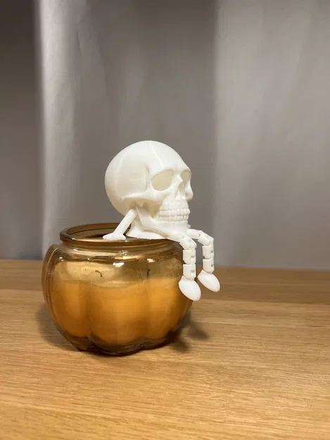 Tượng Đầu Lâu Khớp Thái Thái - Phiên Bản "Bạn Bè" - Image 2