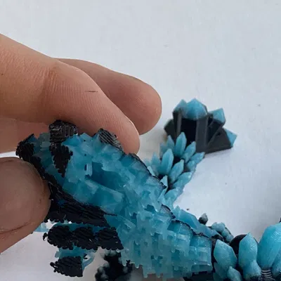 Rồng Con Vảy Pha Lê