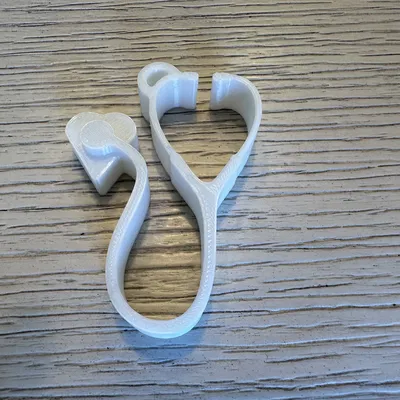 Móc Khóa Ống Nghe Y Tá Hình Trái Tim