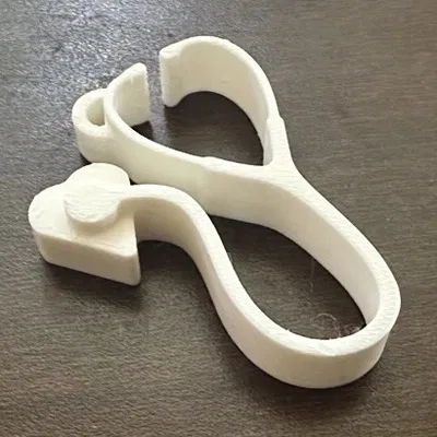 Móc Khóa Ống Nghe Y Tá Hình Trái Tim