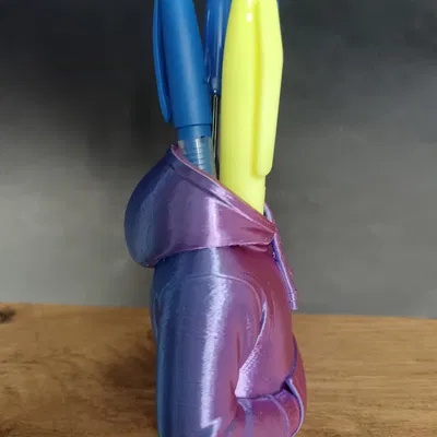 Hộp đựng bút hình áo khoác