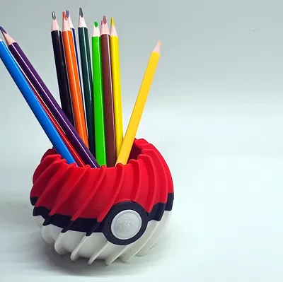 Chỗ Cắm Bút Hình PokéBall Siêu Xịn