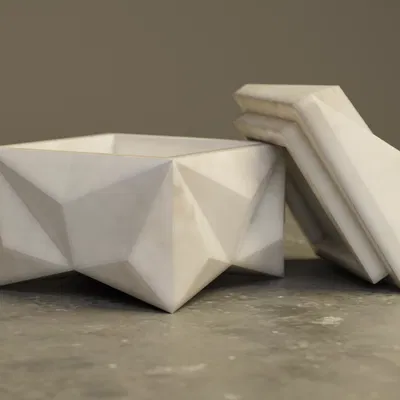 Hộp Chứa Lập Thể Tinh Thể, 1911