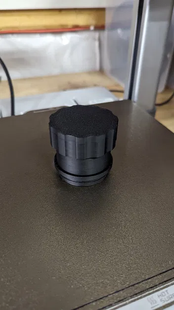 Vòi Rót Thùng Sơn 5 Gallon Có Nắp Vặn - Image 1