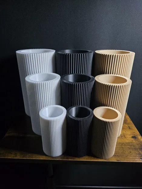 Reimagined Art - Bình Hoa Gân - Image 4