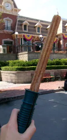 ChurroSaber - Cây Đèn Pin Ánh Sáng "Churro" - Image 1