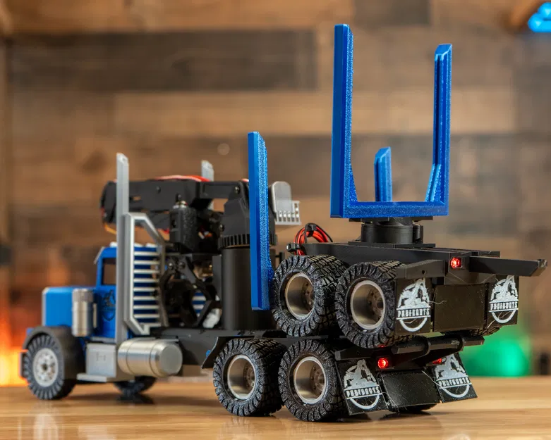 RC LogTruck In 3D Tự Chế - Image 2