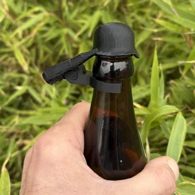 Nón Bảo Hiểm Chai Bia Phiên Bản Sửa Đổi