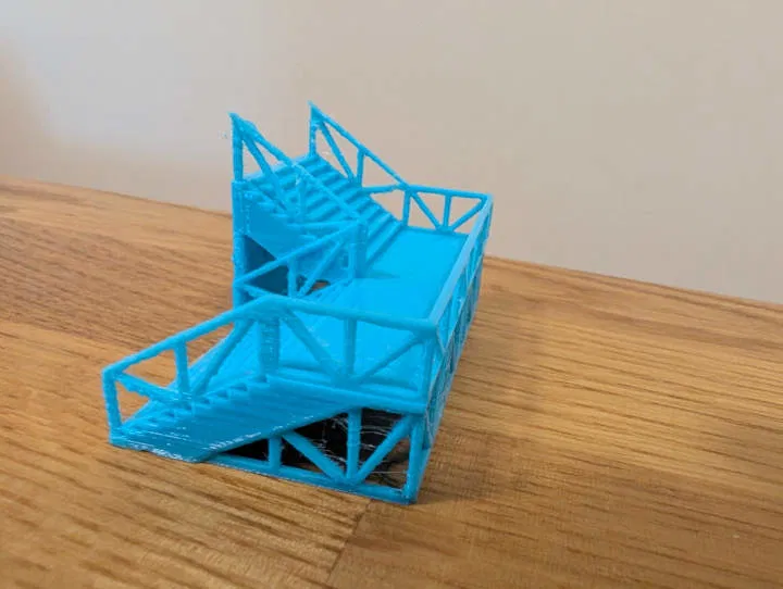 Cầu thang sân ga tàu H0, Bahnsteig Treppe Eisenbahnstation 1:87 - Image 3