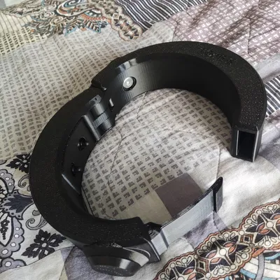 Cổ áo có gắn bộ sốc điện