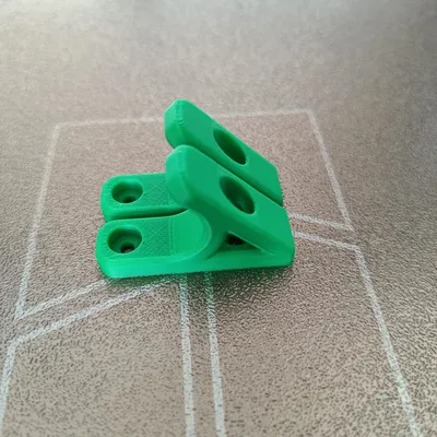 Móc Treo Tường Chắc Chắn