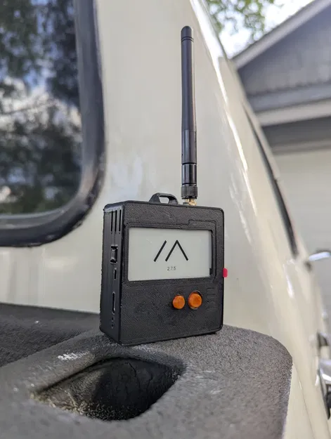 Vỏ SEEED Wio Tracker L1 E-ink Nâng Cấp (Phiên bản nhỏ gọn cho pin 3000mah) - Image 1