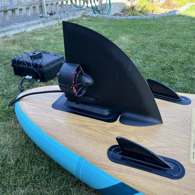 Vây Đẩy Điện Cho Ván Chèo Đứng (SUP)