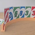 Kẹp Giữ Bài / Giá Đựng Thẻ Bài / Khung Đỡ Thẻ Bài - Thumbnail 1