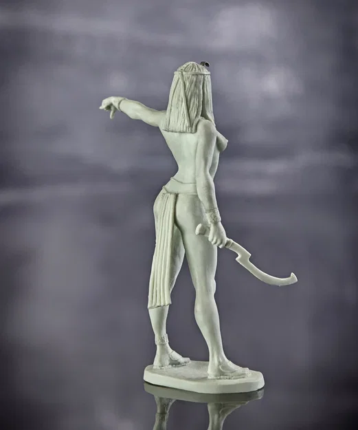 Tượng Nữ Chiến Binh Sông Nile - Image 2