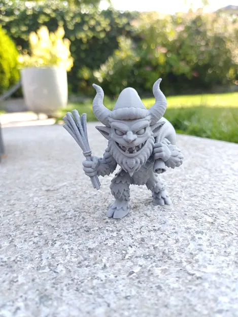 Krampus Gnome – Người Thu Thập Danh Sách Tội - Image 2