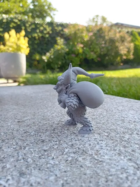 Krampus Gnome – Người Thu Thập Danh Sách Tội - Image 4