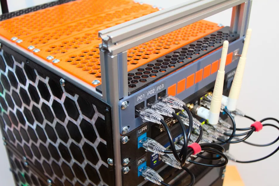 Tấm che Rack 10" (1-4U) dạng trơn và có lỗ thông hơi - Image 2