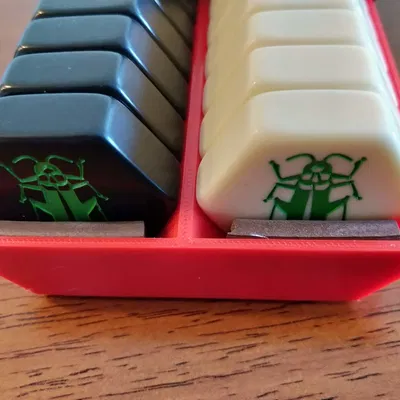 Hộp Đựng Trò Chơi Hive