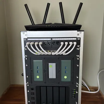 Tấm Mặt Trước Synology DS920+ Cho DeskPi Rackmate T1