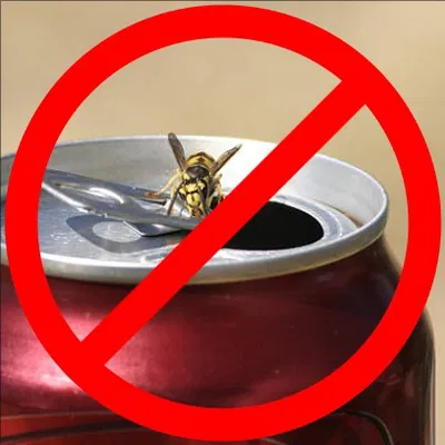 Giá đỡ lon 500ml có nắp xoay chống bụi - dễ in