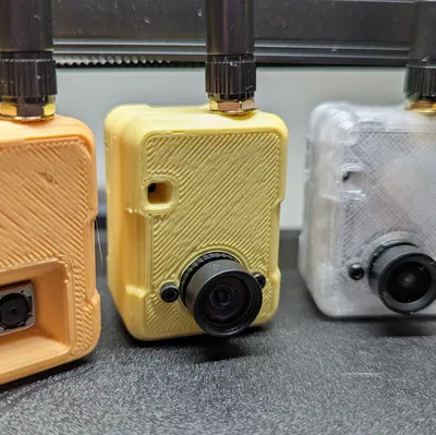 Vỏ hộp cho ESP32 cam (Remix)