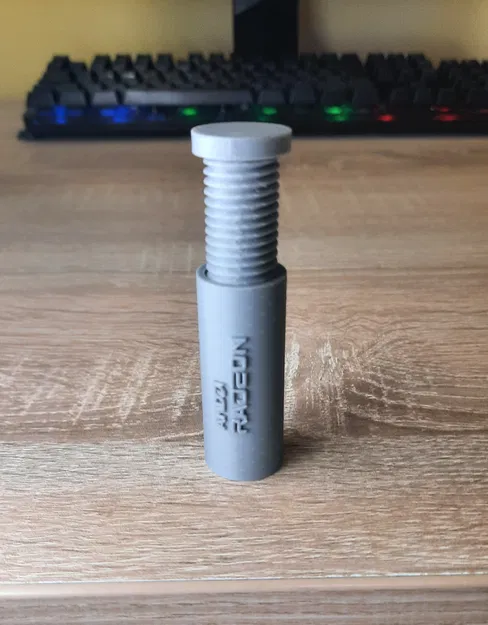 Giá đỡ GPU Nvidia / Radeon có thể điều chỉnh - Image 1