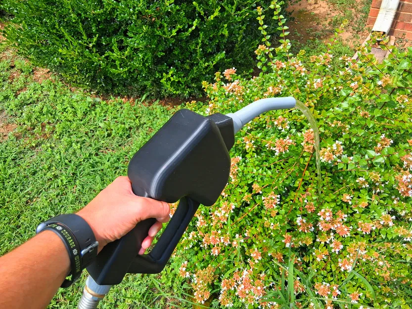 Đầu Phun Máy Bơm Xăng Cho Ống Nước Vườn - Image 1