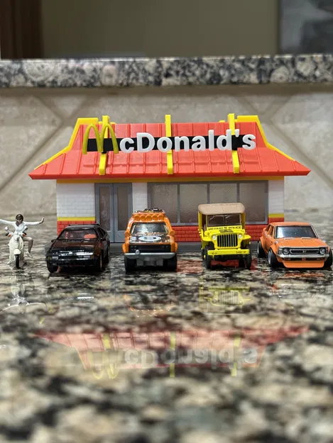 Mô hình Tỉ lệ 1:64 Quán McDonald's Cổ Điển - Image 5