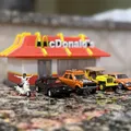 Mô hình Tỉ lệ 1:64 Quán McDonald's Cổ Điển - Thumbnail 6
