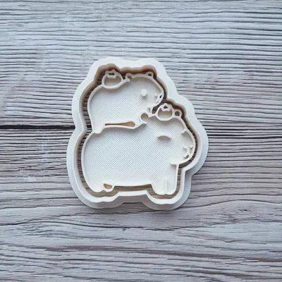 Bộ Dụng Cụ Cắt Bánh Quy Capybara Dễ Thương Kèm Táo Sấu