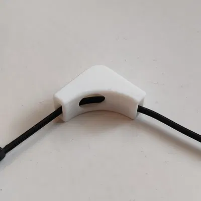 Giá Đỡ Dây Rút Nhựa Góc