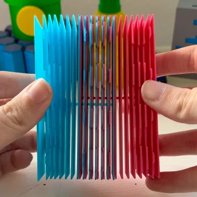 Mô Hình Lego Quantum Trong Suốt Độc Đáo