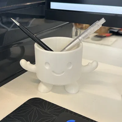 Desk Buddy – Giá Đỡ Lon Nước Ngọt & Bút (Nhiều Cảm Xúc)