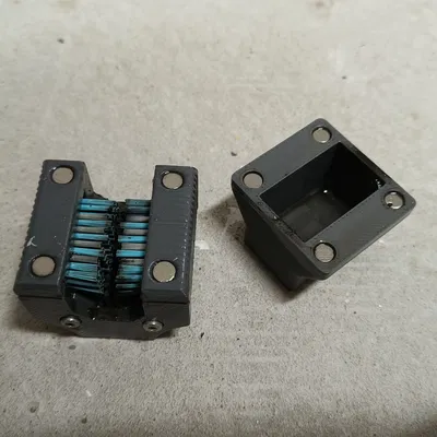 Khối Làm Sạch Sên WD-40 Có Bộ Hứng Bụi (Bản Chỉnh Sửa)