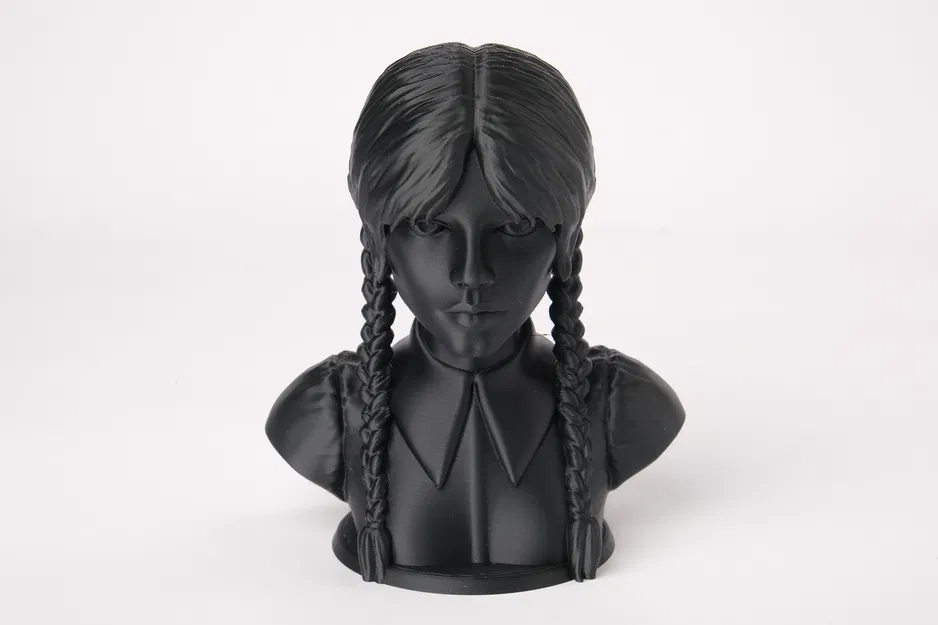 Chân đế tai nghe theo phong cách Wednesday Addams - Image 2