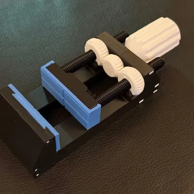 K̀m Kẹp Thao Tác Nhanh (Core One .3mf)