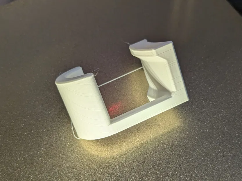 Móc Treo Balo Không Đẹp Mắt Lắm - Image 2