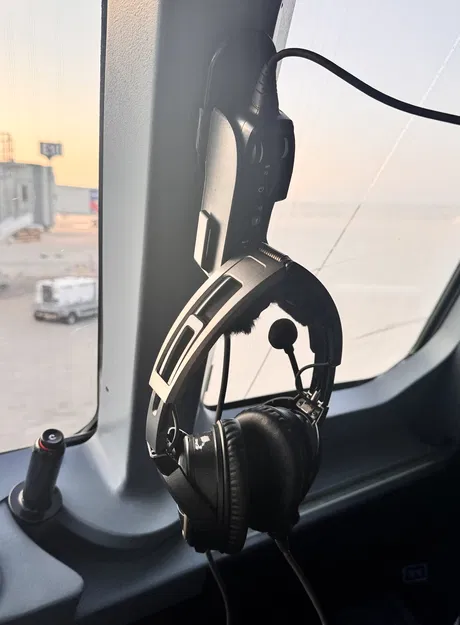 Kệ Treo Tai Nghe và Controller Bose A20 / Airbus - Image 1