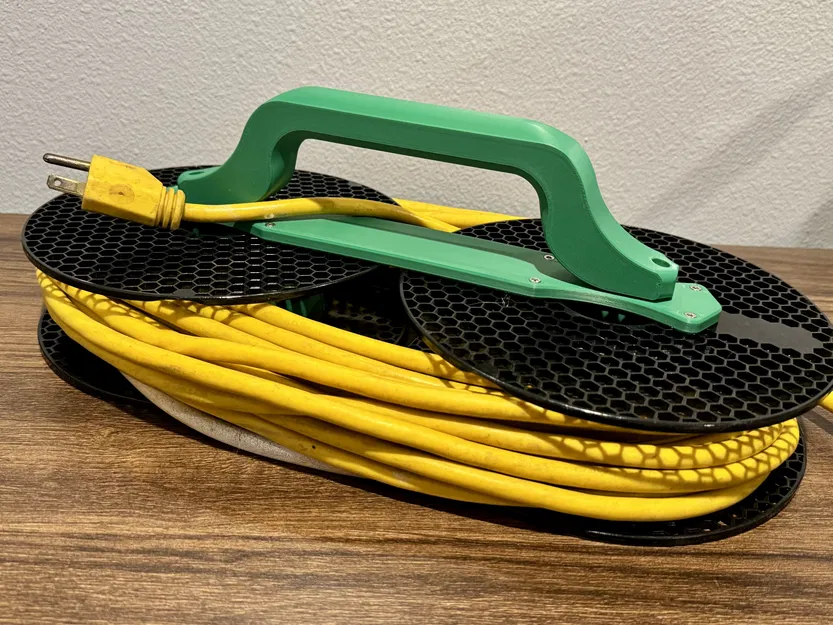 Dụng cụ giữ dây điện từ cuộn chỉ Prusament - Image 1