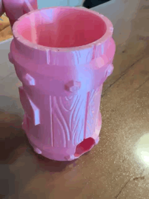 Tháp Xúc Xắc Kiêm Giá Đỡ Lon "Tavern" - Thumbnail 6