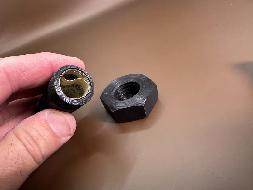 Bu Lông Giấu Đồ (Bolt Stash) - Image 5