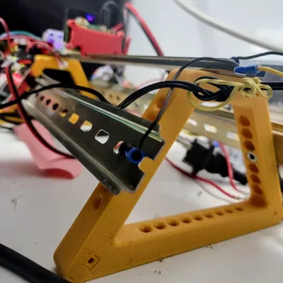 Chân đế Din Rail