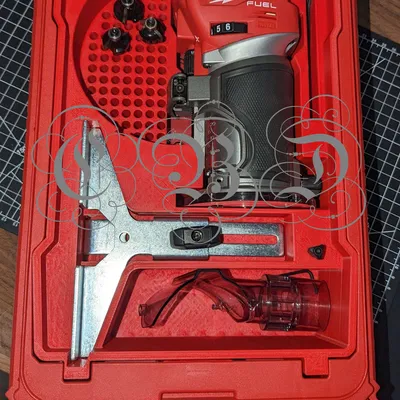 Khuôn Insert cho Máy Router Milwaukee vào Hộp Packout Compact