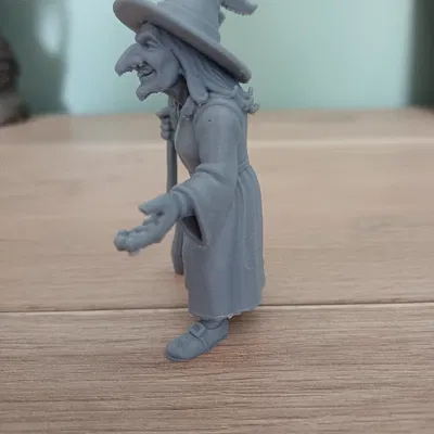 Phù Thủy Ác Độc – Rắc Rối Sắp Ập Đến!