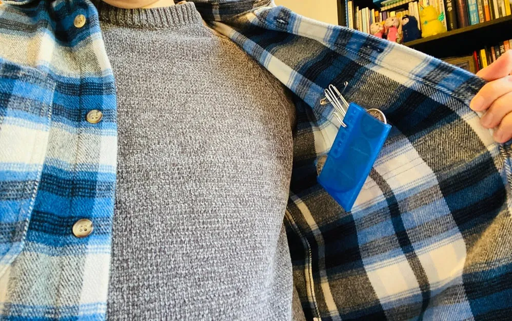 CS4HD - Dụng Cụ Giữ Tiền Xu Cho Ảo Thuật Gia - Image 1