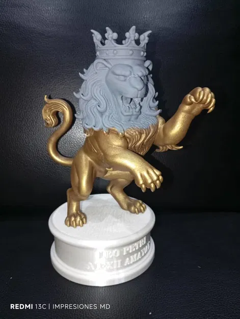 Tượng Sư Tử Đang Tung Hoành - Image 3