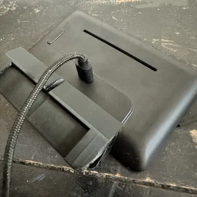 Giá Treo Tường Màn Hình Năng Lượng Homewizard