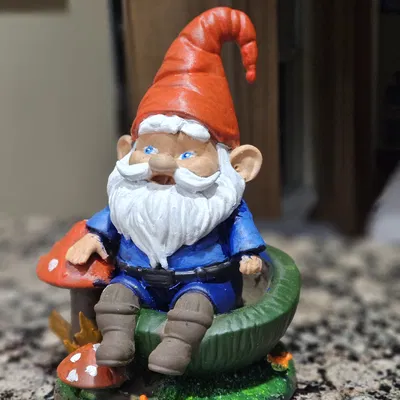 Ông Già Làm Vườn Ngồi