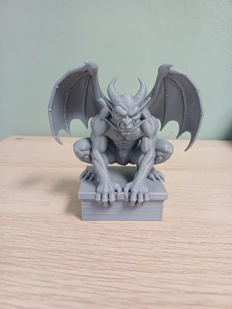 Tượng Vệ Thần Gothic - Người Bảo Vệ Có Cánh - Image 1